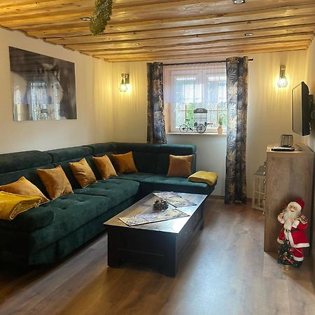 Jaskowa Chata Bieszczady Apartament Z Basenem Baligród Buitenkant foto