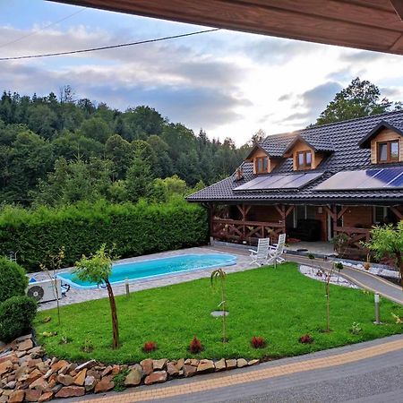 Jaskowa Chata Bieszczady Apartament Z Basenem Baligród Buitenkant foto