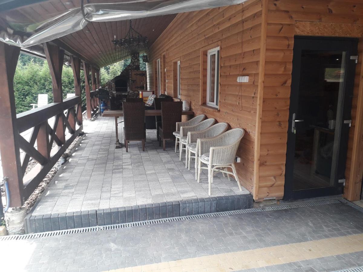 Jaskowa Chata Bieszczady Apartament Z Basenem Baligród Buitenkant foto